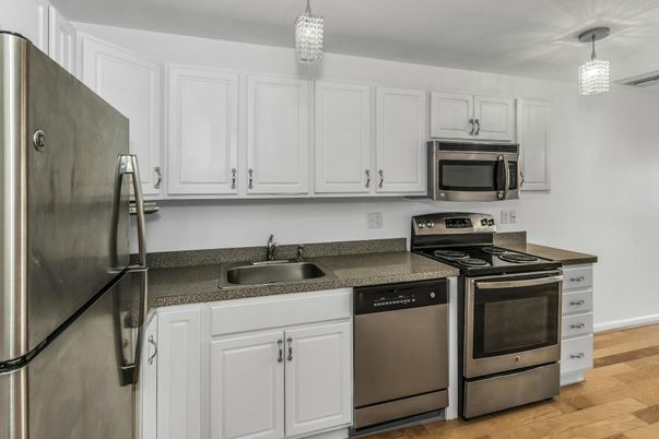 Chandelier, Interior, Kitchen, Pendant Lights, Stainless Steel Appliances, Wood Texture Flooring