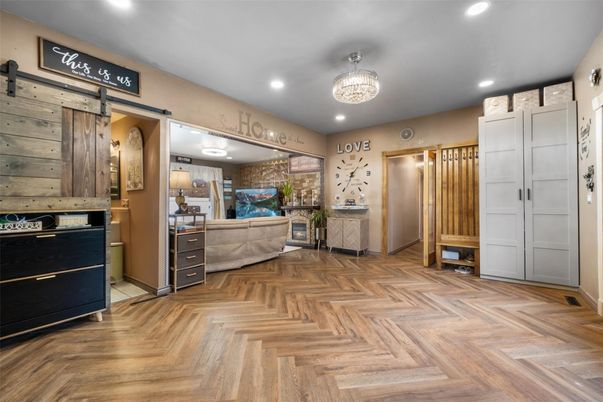 Chandelier, Interior, Recessed Lighting, Wood Texture Flooring