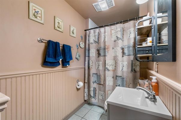 Bathroom, Interior