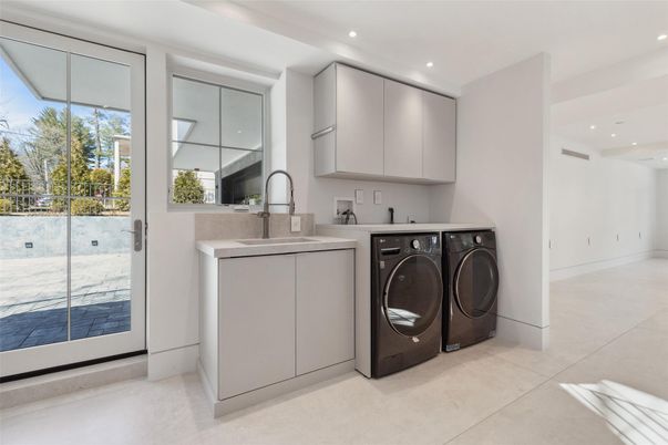 Interior, Recessed Lighting, Washer