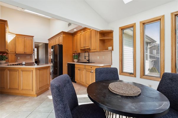 Dining room, Interior, Kitchen, Recessed Lighting
