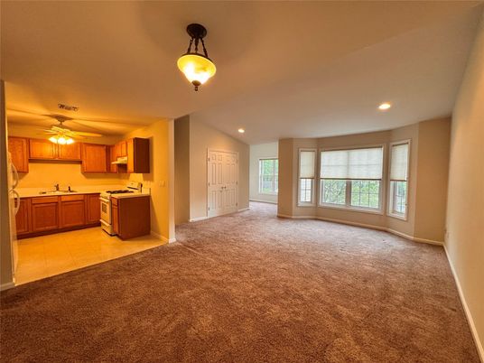 Empty room, Interior, Kitchen, Recessed Lighting