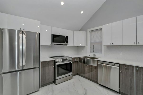 Interior, Kitchen, Marble, Recessed Lighting, Stainless Steel Appliances