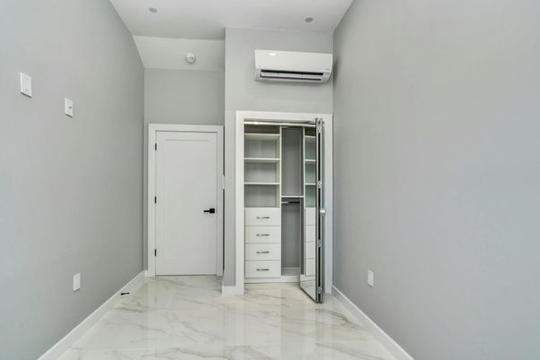Interior, Marble, Recessed Lighting