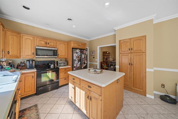 Interior, Kitchen, Recessed Lighting