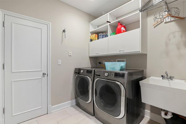 Interior, Washer
