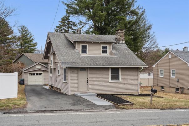 Detached Garage, Exterior, Facade, Cape Cod