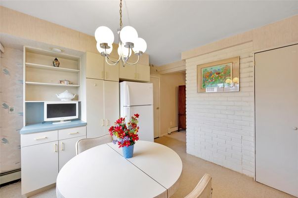Chandelier, Dining room, Interior, Stone Walls