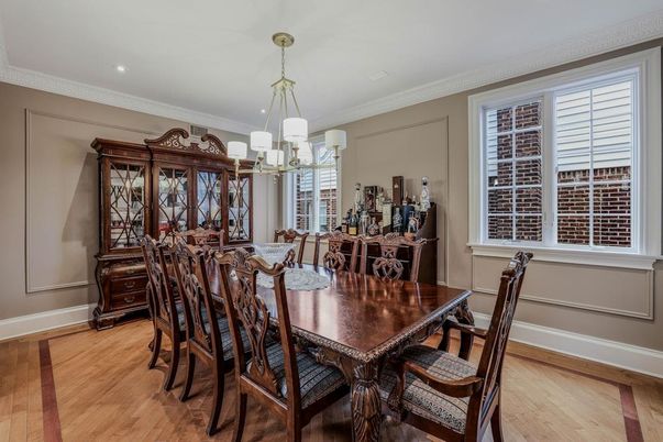 Chandelier, Dining room, Interior, Recessed Lighting, Wood Texture Flooring