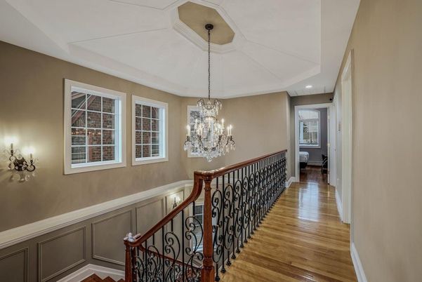 Chandelier, Interior, Recessed Lighting, Wood Texture Flooring