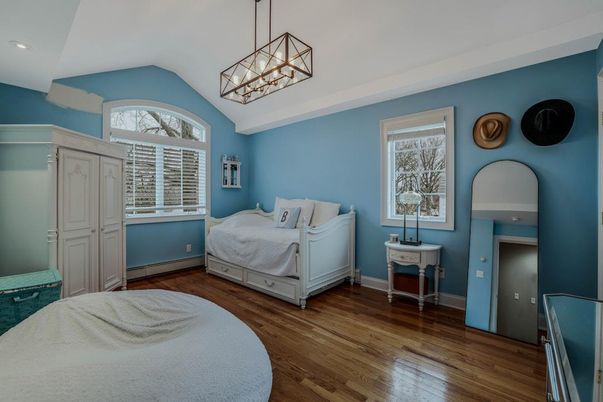 Bedroom, Interior, Pendant Lights, Recessed Lighting, Wood Texture Flooring