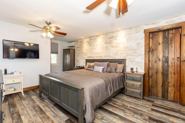 Bedroom, Interior, Recessed Lighting, Stone Walls, Wood Texture Flooring