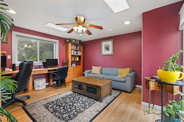 Home Office, Interior, Recessed Lighting, Wood Texture Flooring