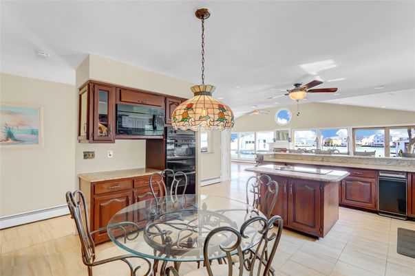 Dining room, Interior, Kitchen, Pendant Lights, Recessed Lighting