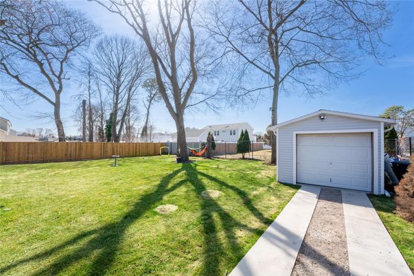 Backyard, Detached Garage, Exterior