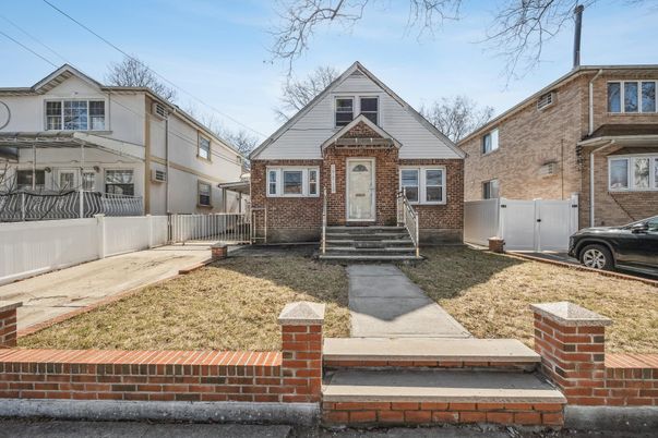 Exterior, Facade, Brick Facade, Tudor Revival