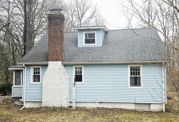 Exterior, Facade, Cape Cod
