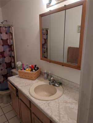 Bathroom, Dual Sink Vanities, Interior, Tile Countertops