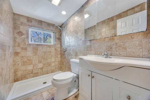 Bathroom, Interior, Recessed Lighting, Stone Walls