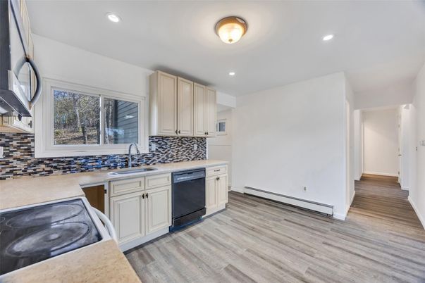 Interior, Kitchen, Recessed Lighting, Wood Texture Flooring