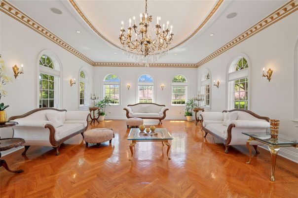 Chandelier, Interior, Living room, Recessed Lighting, Wood Texture Flooring