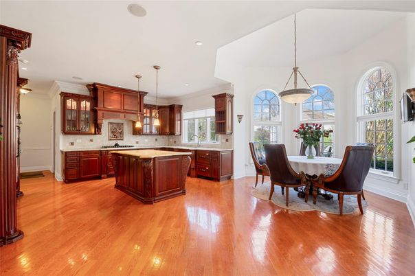 Dining room, Interior, Kitchen, Pendant Lights, Recessed Lighting, Wood Texture Flooring