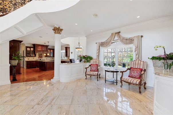 Interior, Kitchen, Living room, Pendant Lights, Recessed Lighting, Wood Texture Flooring
