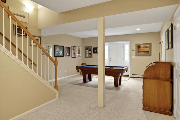 Billiard Table, Game Room, Interior, Recessed Lighting