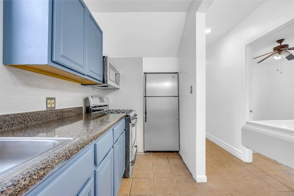 Interior, Kitchen, Recessed Lighting