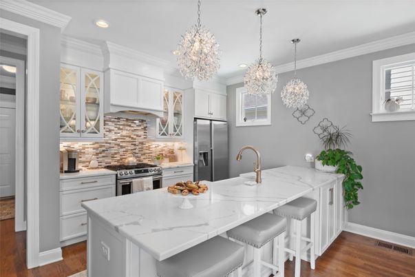 Chandelier, Interior, Kitchen, Pendant Lights, Recessed Lighting, Stainless Steel Appliances, Wood Texture Flooring