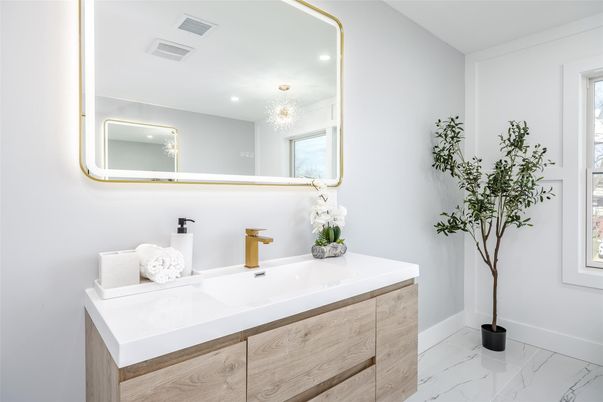 Bathroom, Chandelier, Interior, Marble, Recessed Lighting