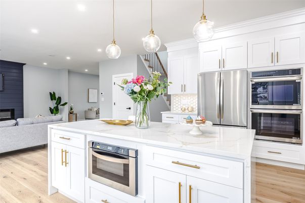 Interior, Kitchen, Living room, Pendant Lights, Recessed Lighting, Stainless Steel Appliances, Wood Texture Flooring