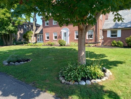 Backyard, Exterior, Facade, Brick Facade, Cape Cod