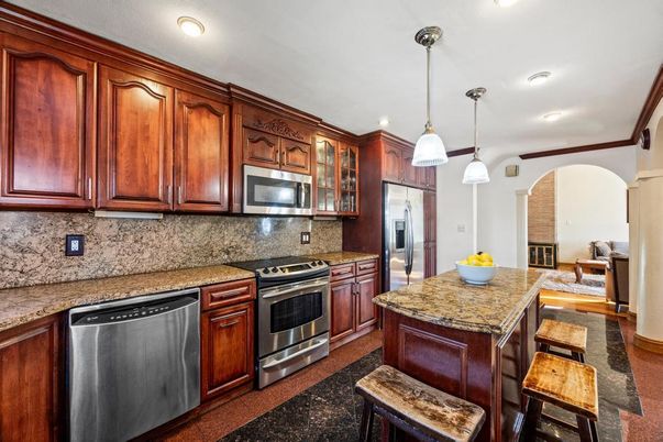 Interior, Kitchen, Pendant Lights, Recessed Lighting, Stainless Steel Appliances