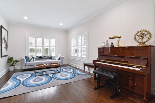 Interior, Living room, Piano, Recessed Lighting, Wood Texture Flooring