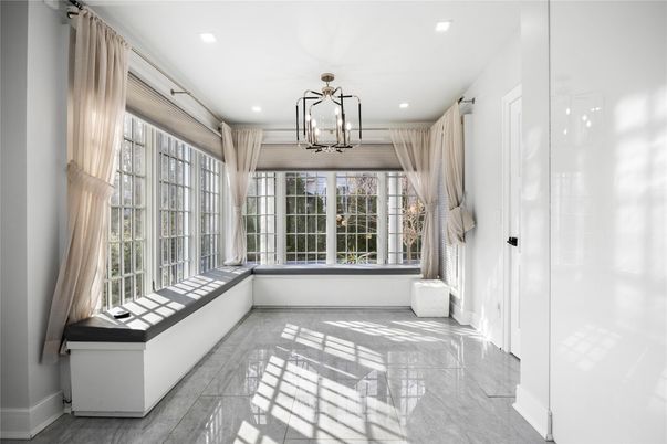 Interior, Recessed Lighting