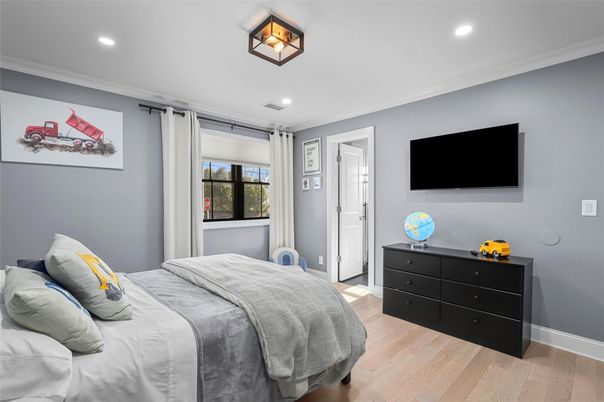 Bedroom, Interior, Recessed Lighting, Wood Texture Flooring