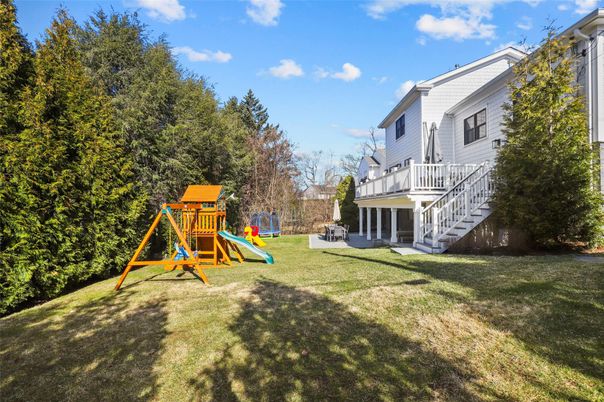 Backyard, Exterior, Playground