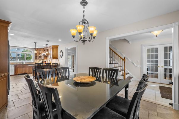 Chandelier, Dining room, Interior, Kitchen, Pendant Lights, Recessed Lighting