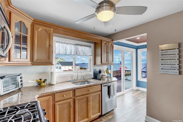 Interior, Kitchen, Water, Wood Texture Flooring