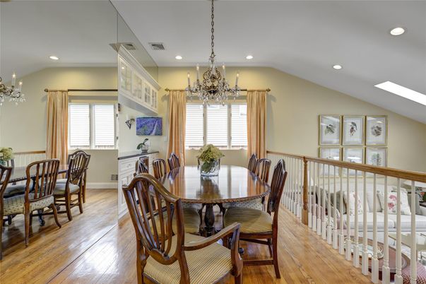 Chandelier, Dining room, Interior, Recessed Lighting, Wood Texture Flooring