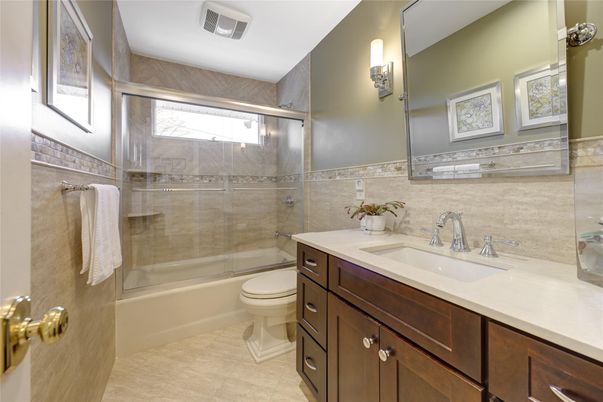Bathroom, Glass Shower, Interior