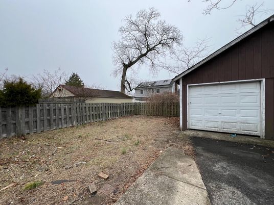 Backyard, Detached Garage, Exterior