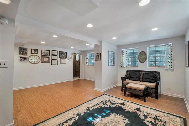 Interior, Recessed Lighting, Wood Texture Flooring