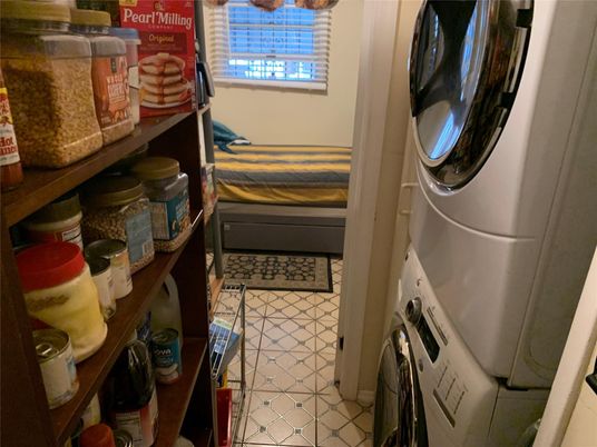 Interior, Utility Closets, Washer