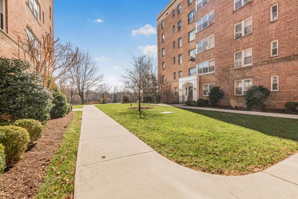Backyard, Exterior, Facade, Brick Facade, Condo Building
