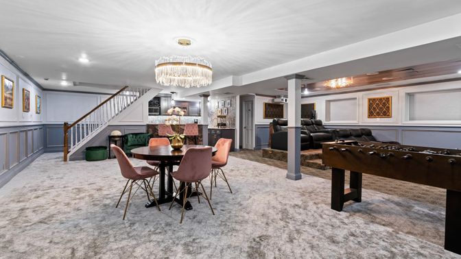 Chandelier, Dining room, Game Room, Interior, Recessed Lighting