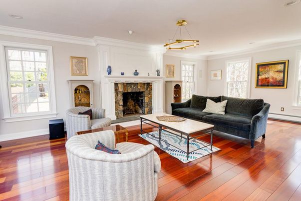 Fireplace, Interior, Living room, Pendant Lights, Recessed Lighting, Wood Texture Flooring