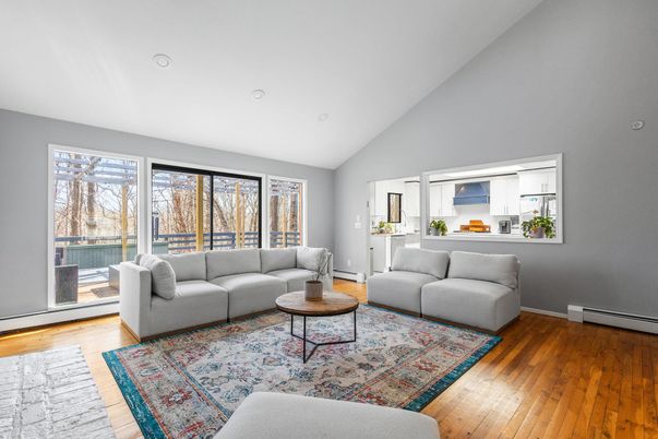 Interior, Living room, Recessed Lighting, Wood Texture Flooring