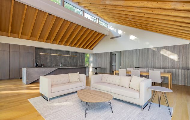 Dining room, Interior, Kitchen, Living room, Pendant Lights, Wooden Beams, Wooden Ceilings, Wood Texture Flooring